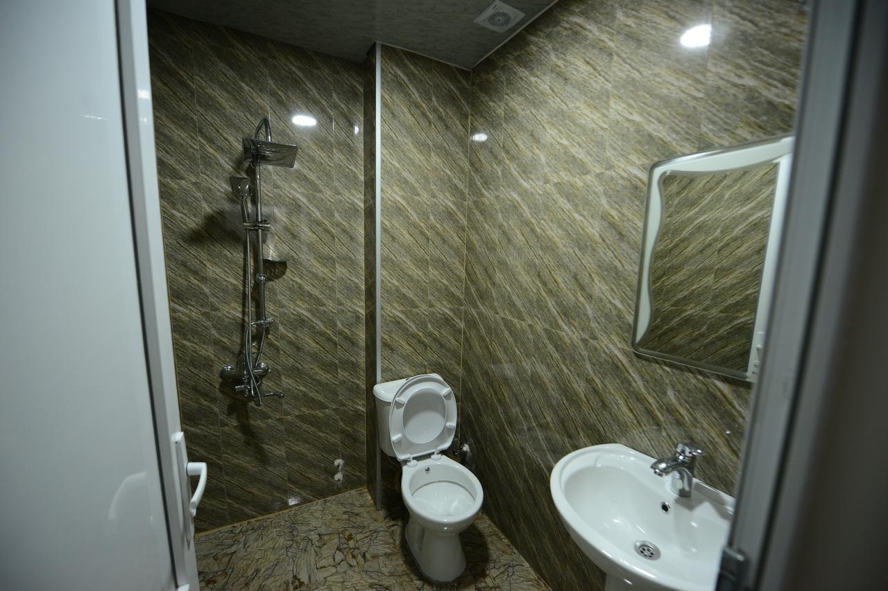 Family Hotel Batumi Kültér fotó